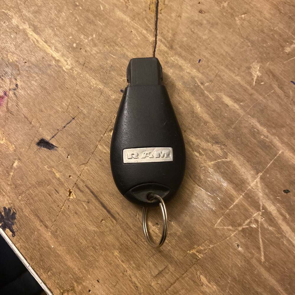 2019 DODGE RAM 1500 Pick-up DJ, DS OEM Ignition Start Key